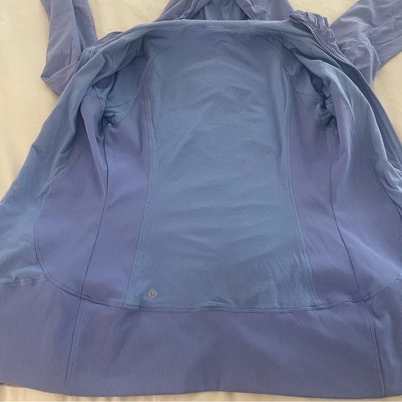 Lululemon In Flux Jacket in Lullaby - Picture 9 of 9